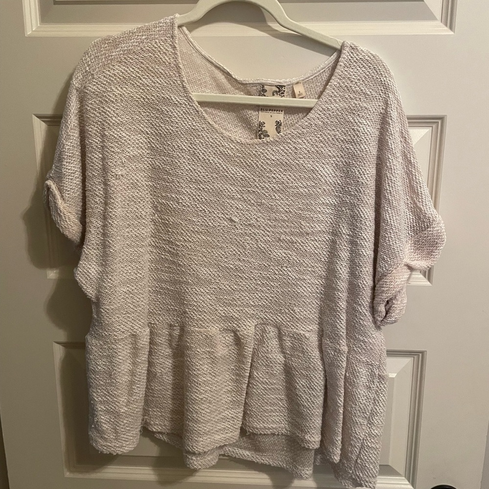 Blu Pepper Cream Blouse with Textured Fabric